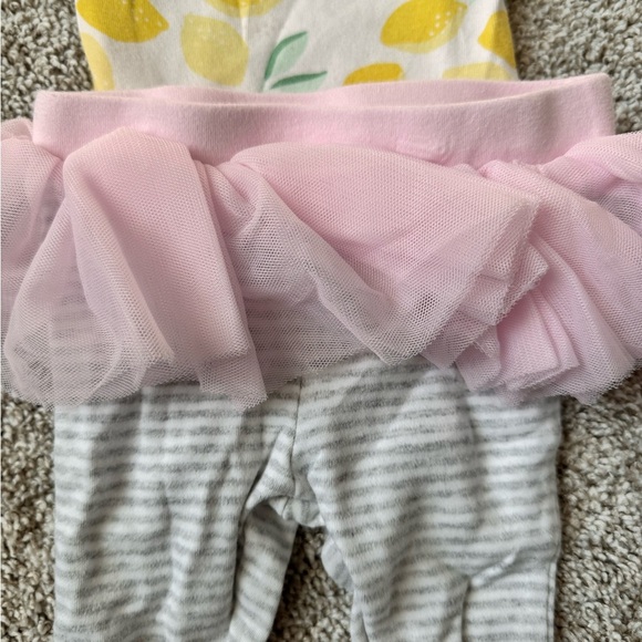 Cloud Island Baby Girl Lemon Print Bodysuit & Tutu Leggings Set - Size 0-3 Month - Picture 5 of 9